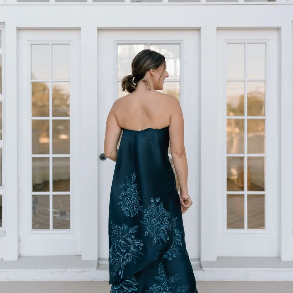 One of a Kind Hand Painted Amsale Silk Navy Gown - Picture 4 of 6